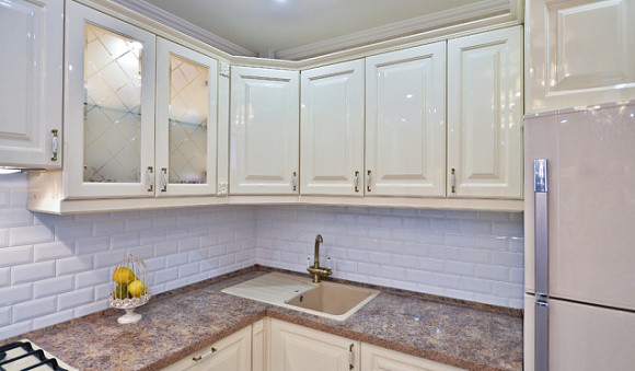 Светлая кухня в Обнинске