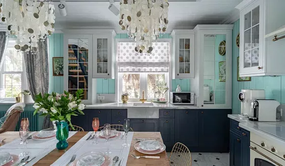 Синяя кухня в Санкт-Петербурге