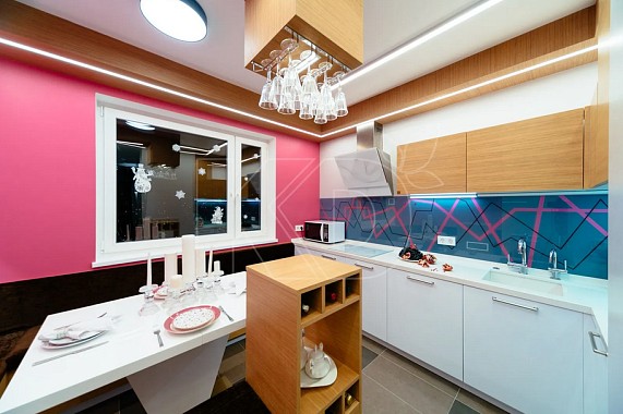 Дизайн кухни в белом цвете