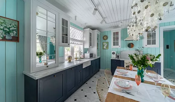 Синяя кухня в Санкт-Петербурге