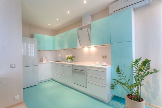 Глянцевая кухня